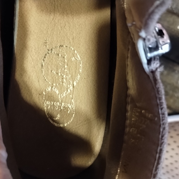 Booties - Picture 3 of 4